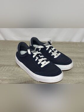 KIZIK PRAGUE SNEAKERS MEN’S SZ 6.5W, WOMEN’S 8W IN NAVY BLUE, HANDS FREE